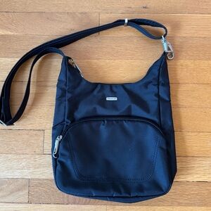Travelon Black Crossbody Bag medium Amazon hardware!